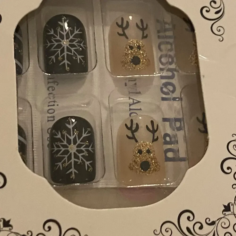 2 Packs (48 Pcs) Press on Stick on Fake Nails Luxurious Designs for Women Girls